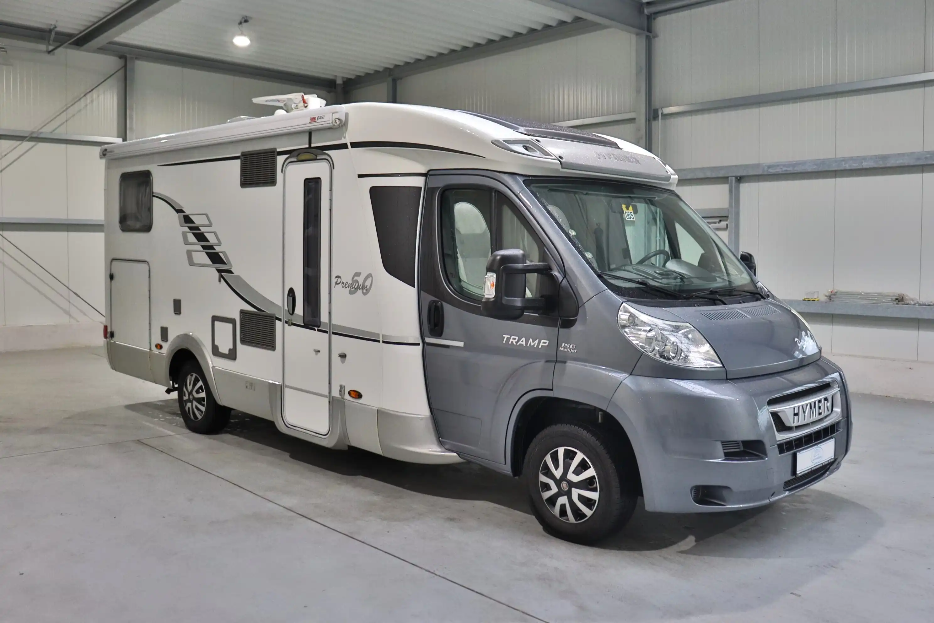 HYMER-ERIBA Tramp 594 Premium50 Wohnmobil gebraucht kaufen